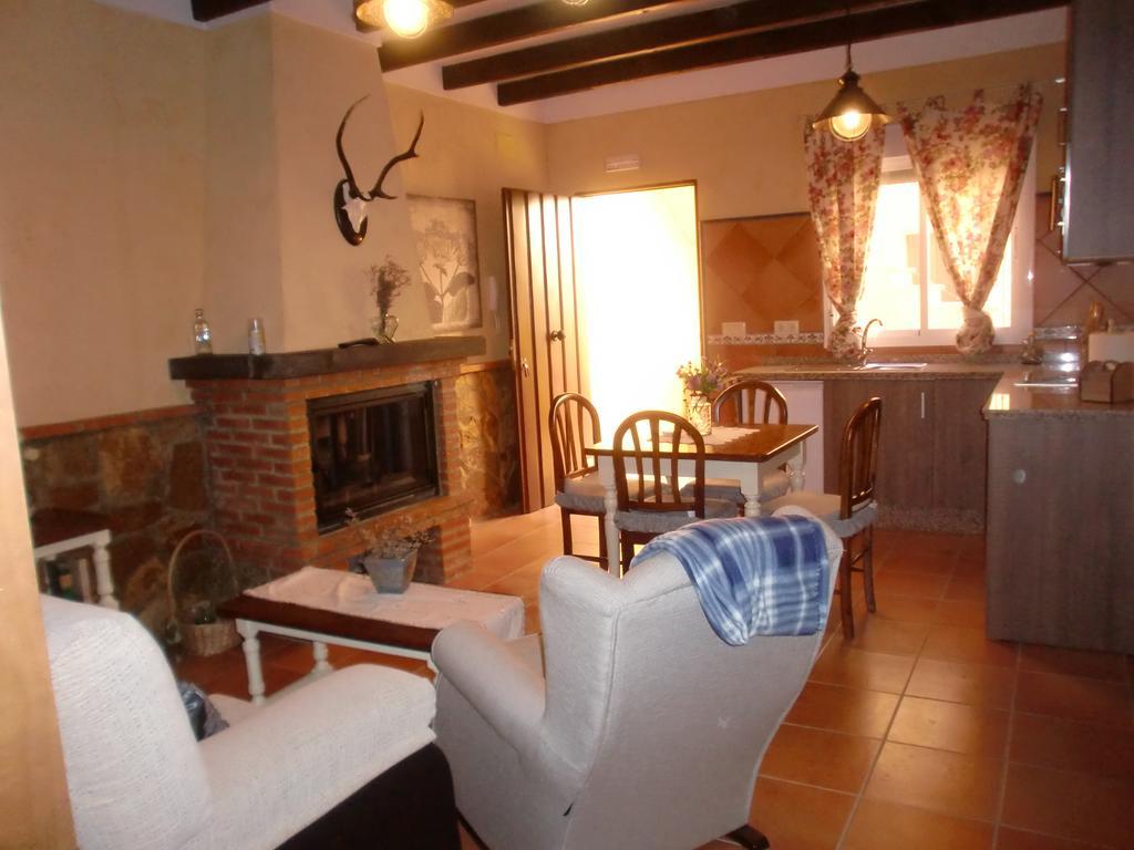 Casa Rural Sierra De Coripe Bagian luar foto