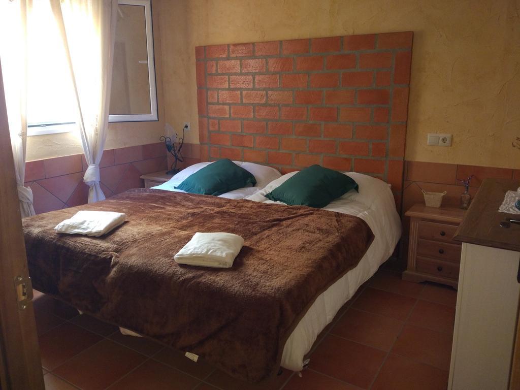 Casa Rural Sierra De Coripe Bagian luar foto